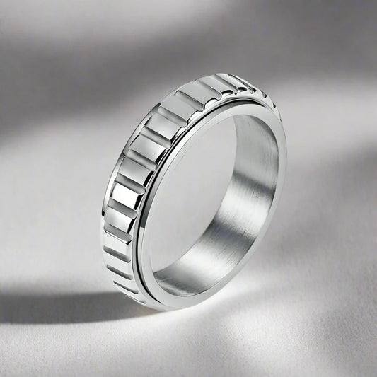 Silver gear band fidget ring