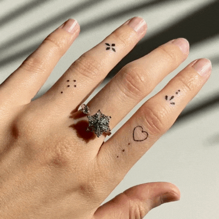 Crystal frost fidget ring in silver